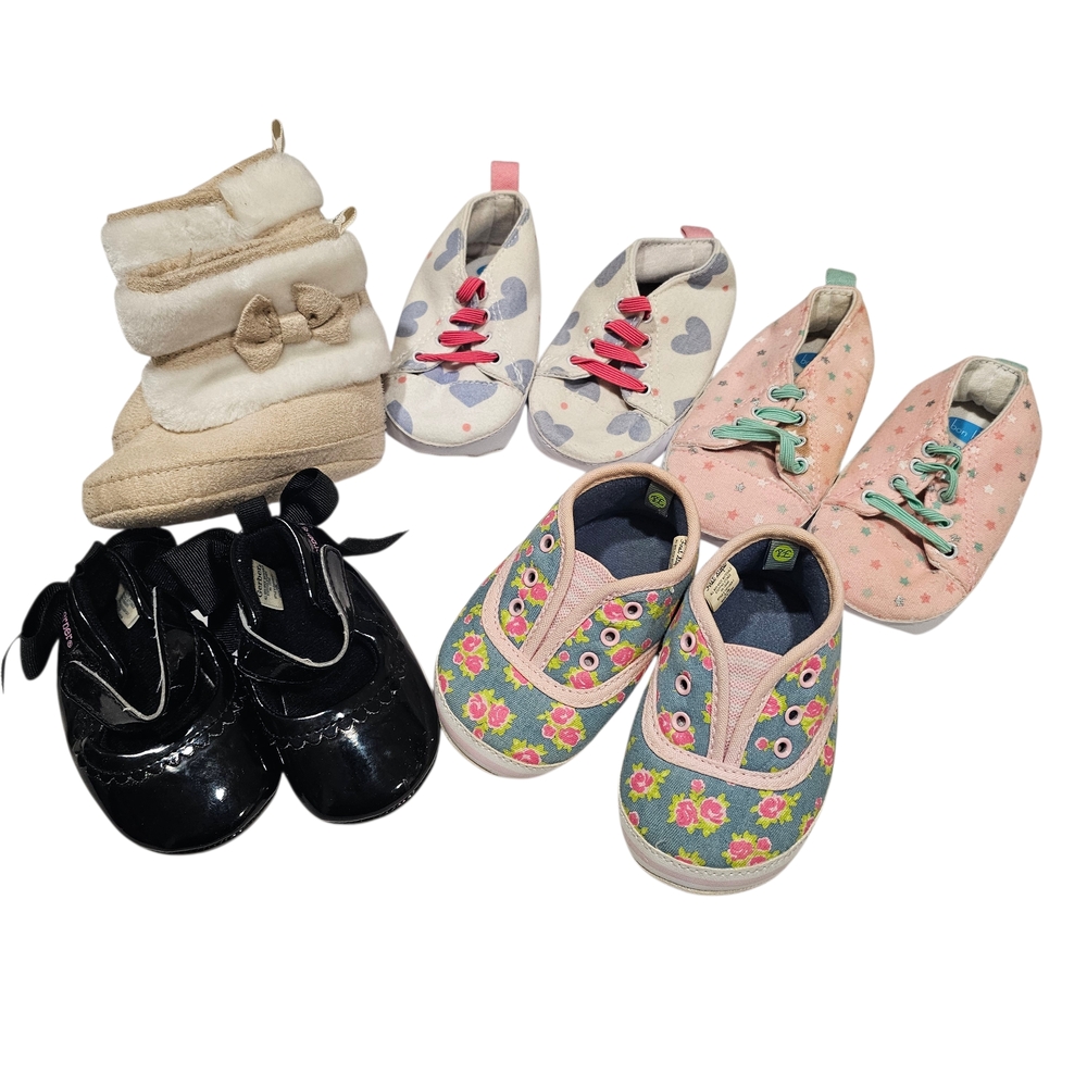 Bundle Of 5 Girls Crib Baby Shoes Size NB, 3 months, 6 months, 9 months, 12 mons